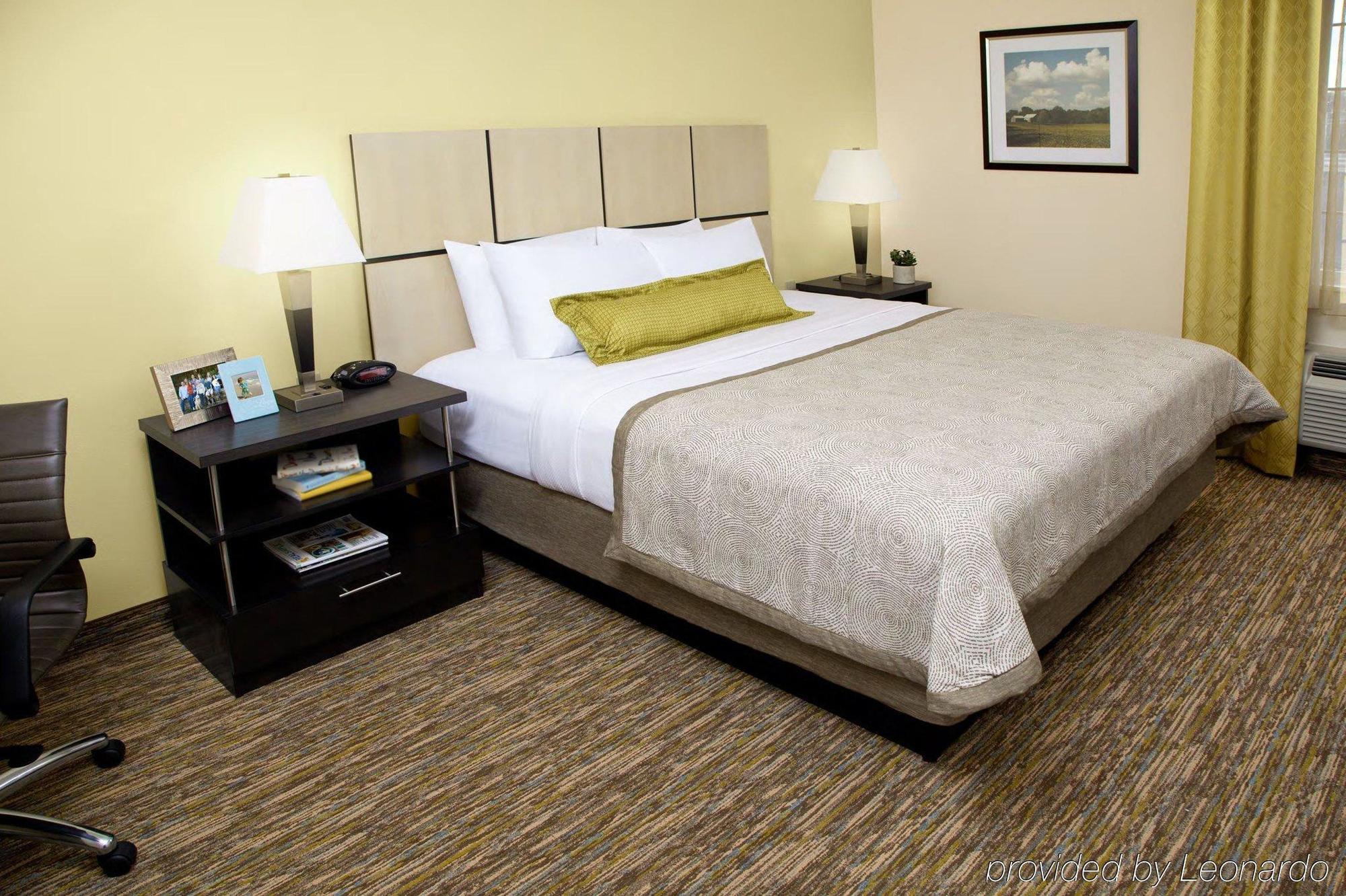 Hotel Candlewood By Ihg 2*